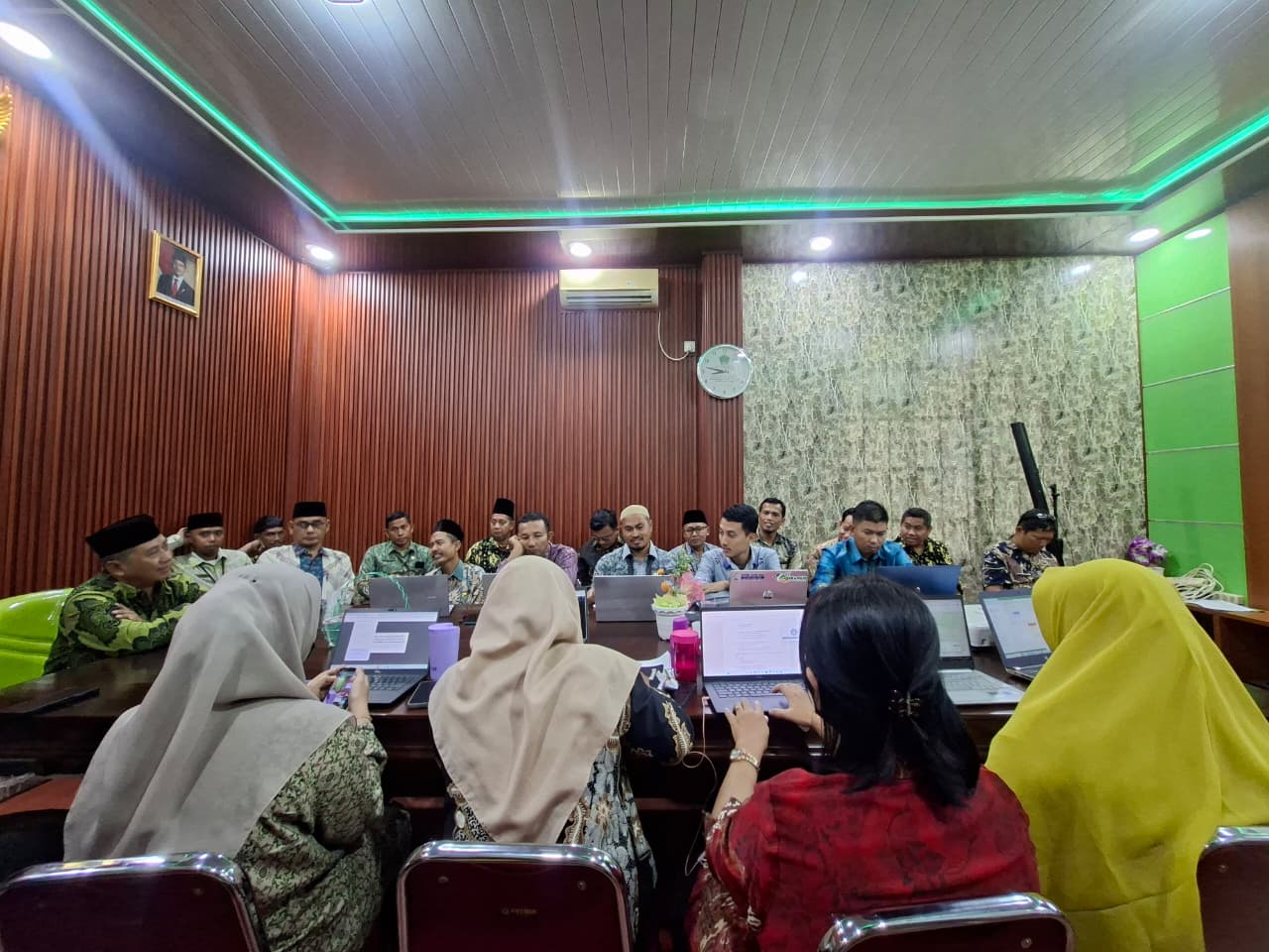 Perkuat Akuntabilitas, Kemenag Natuna Pertajam Anggaran dan Evaluasi Perjanjian Kinerja